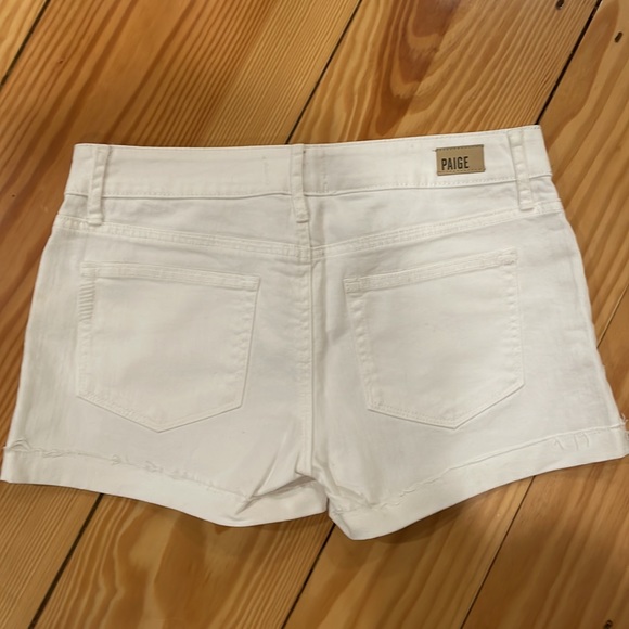 NWOT Paige white denim shorts - Picture 4 of 5